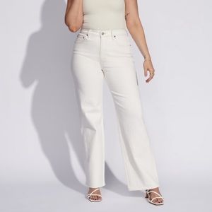Abercrombie & Fitch High Rise 90s Relaxed Jean - Cream